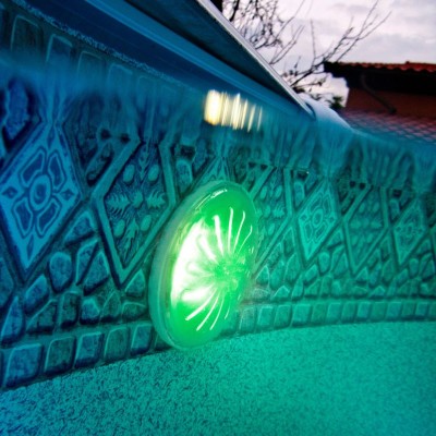 Бяло LED осветление за басейн - Gre